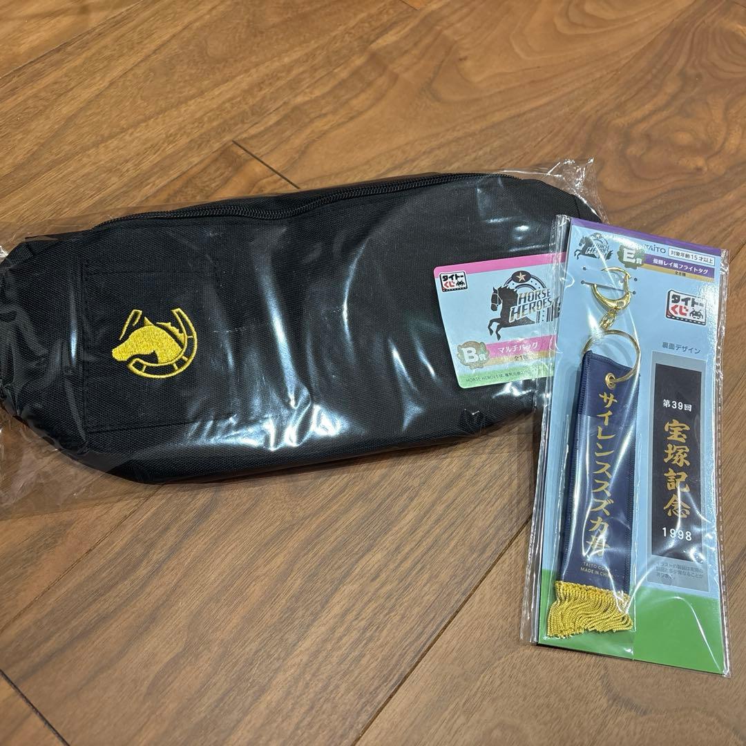 タイトーくじ HORSE HEROES マルチバッグ - メルカリ