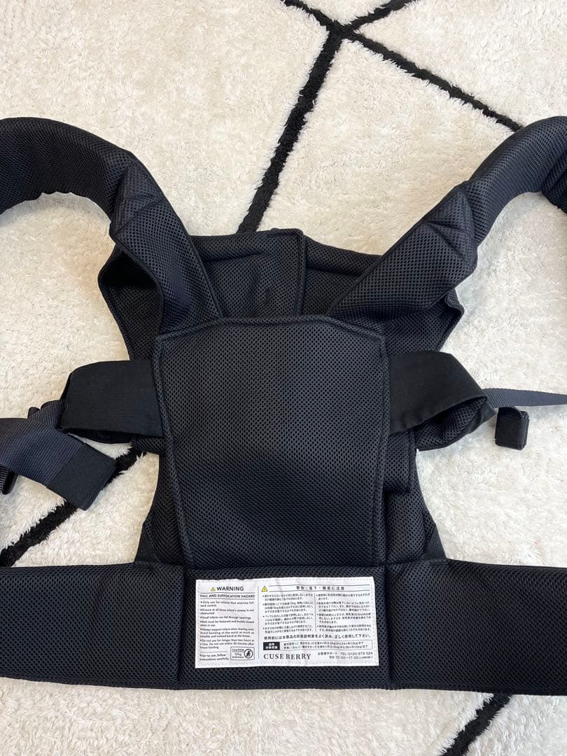 美品 キューズベリー 抱っこ紐 nico ニコ オールメッシュ ブラック