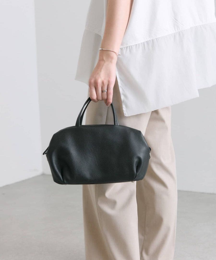 新品 イアパピヨネ ショルダー付きハニカムボストンバッグ《2way/本革》 黒