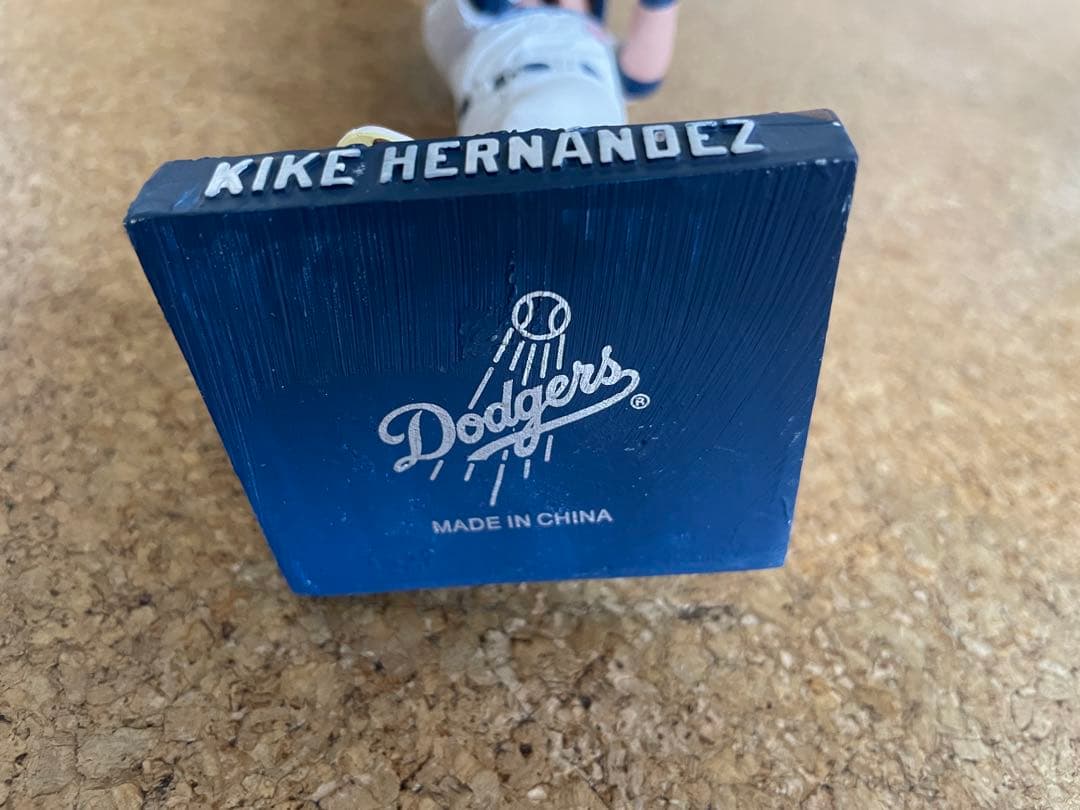 レア】MLB ドジャース キケ・ヘルナンデス 限定ボブルヘッド