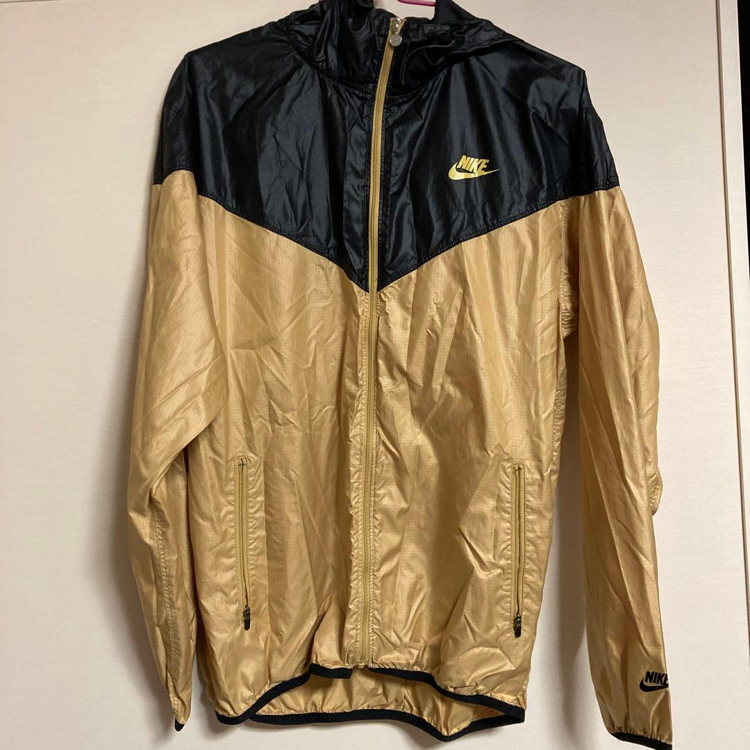 Nike ナイキ ナイロンジャケット パーカー スウッシュロゴ Mサイズ 黒