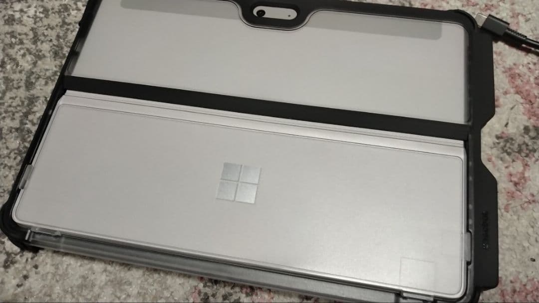 Windowsタブレット本体 surface go / 1.6GHz /4GB/SSD 64GB