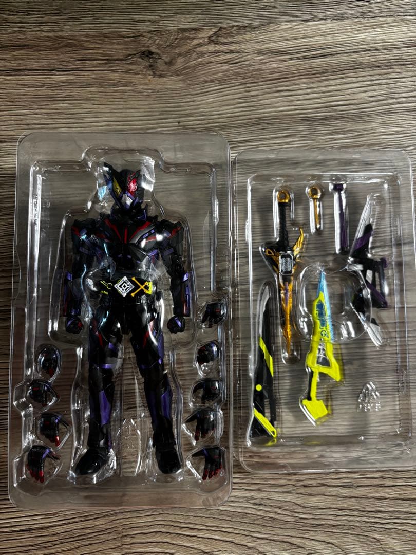 s.h.figuarts 仮面ライダーアークワン　4体セット販売