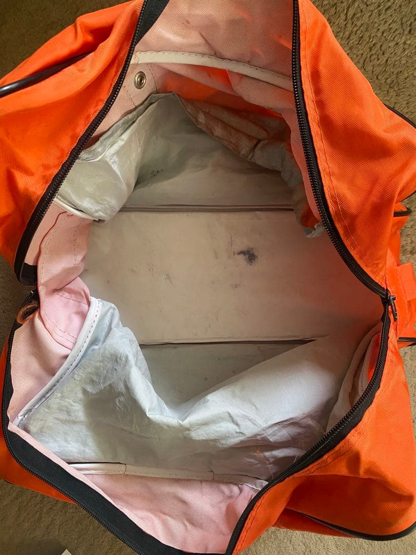 ワッペ オレンジ スクバ(ワールドペガサス) - メルカリ