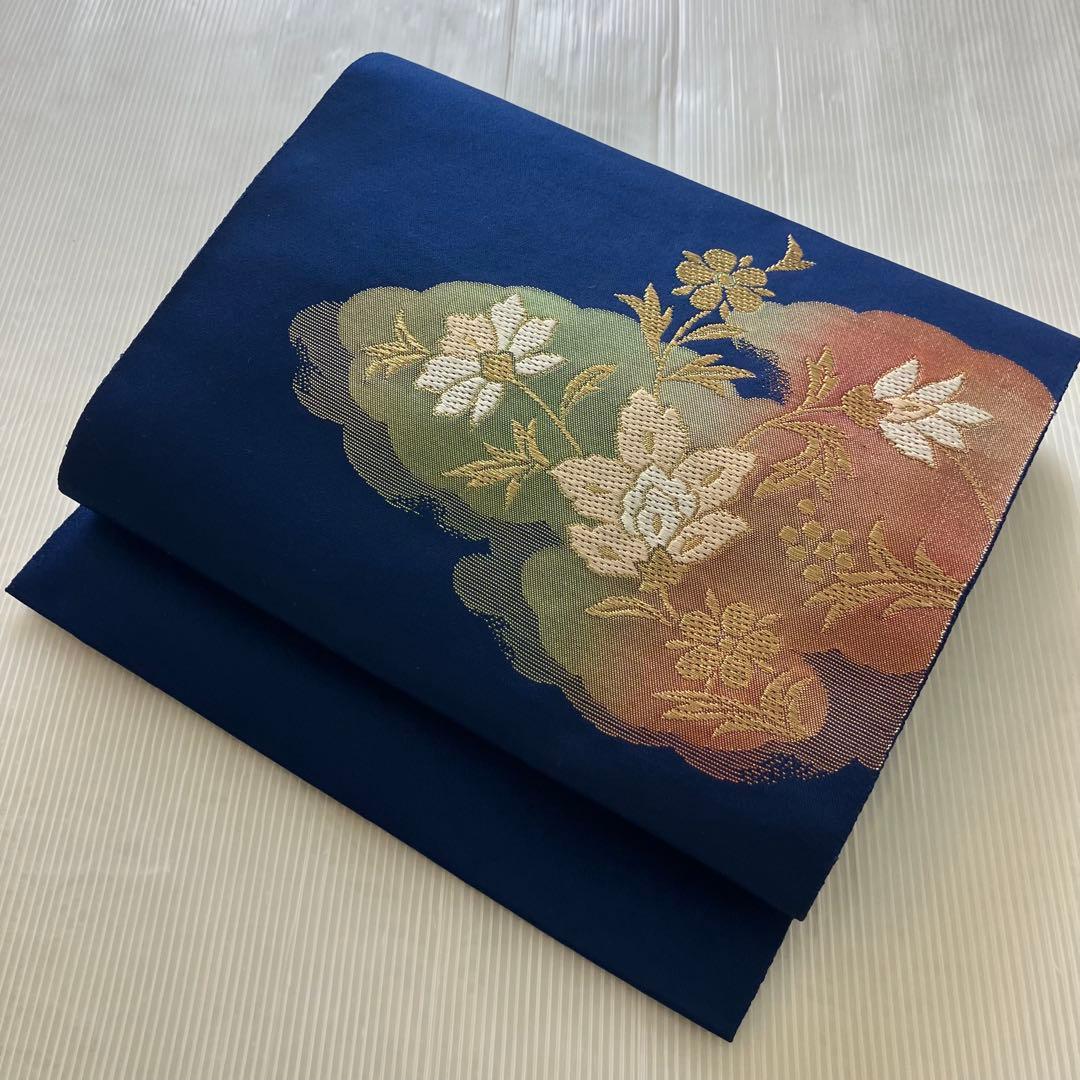名古屋帯 花柄 紺色系 - メルカリ