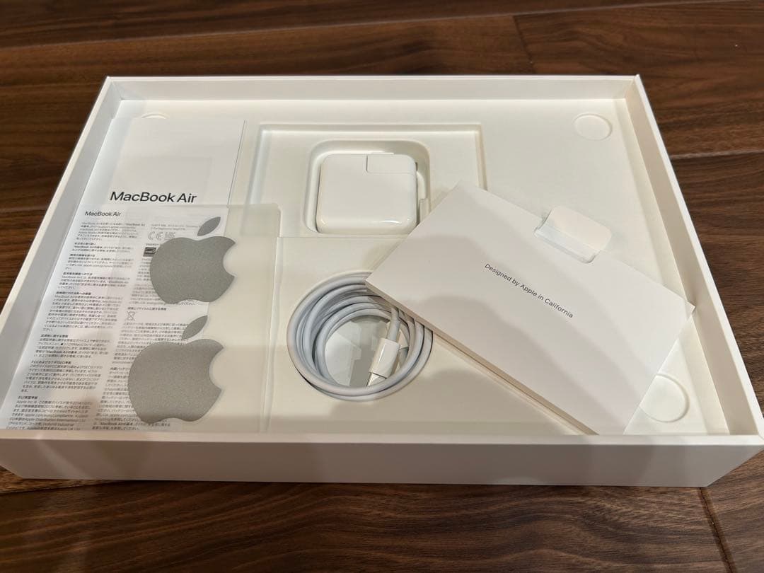 充放電回数一桁】M1 256GB