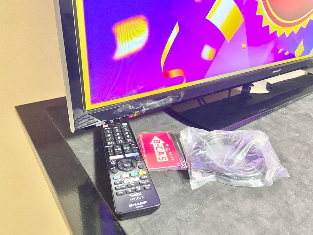 今だけ優待価格】SHARP AQUOS 40型｜裏番組録画(USB-HDD) - メルカリ
