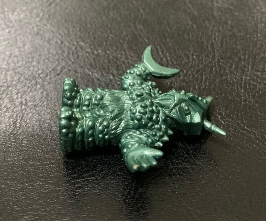 ウルトラ怪獣消しゴム 巨大ヤプール（グリーンメタリック）ポピー 希少