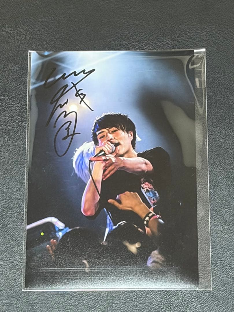 Novelbright 竹中雄大 写真 サイン入り 美品 - メルカリ