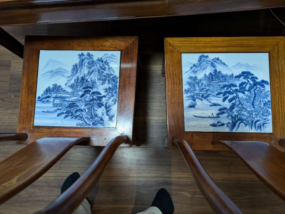 沖縄・離島除く】有田焼、ダイニングテーブルセット、『染付山水絵陶板