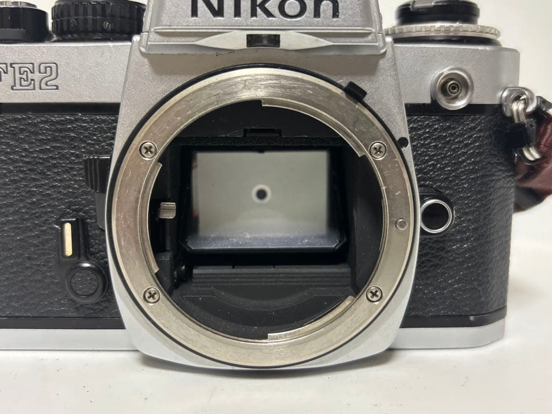 Nikon FE2 シルバー ボディ ジャンク #3 中古】(ニコン) Nikon FE