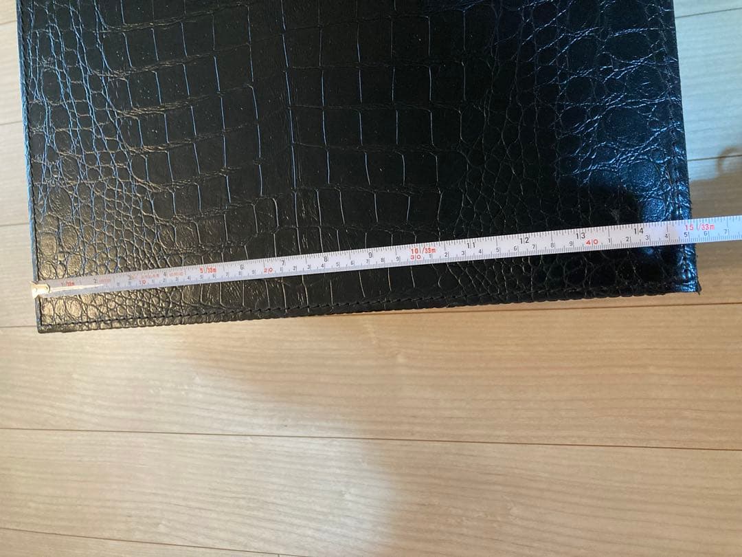 え*む様 FENDI CASA クロコダイルテクスチャ サイドテーブル - メルカリ