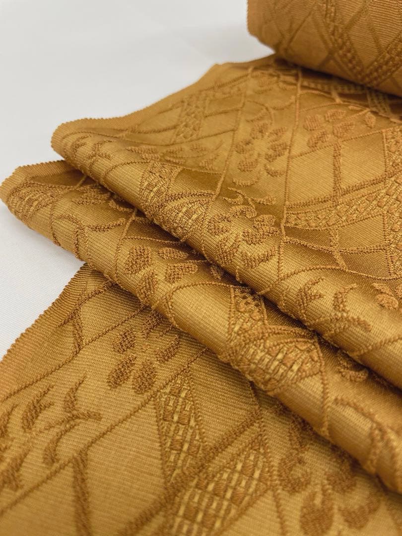 正絹 反物 黄色系 ベージュ コシノアヤコ プラチナ縫取り 招福竹 八掛