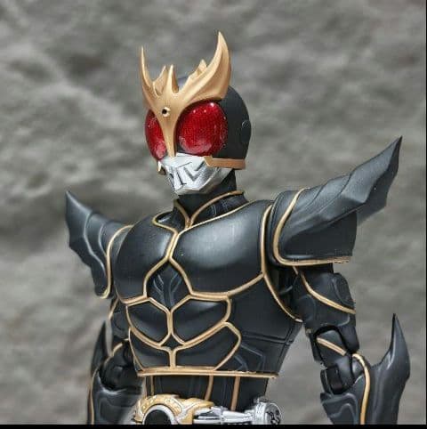 真骨彫製法 仮面ライダークウガ アルティメットフォーム 用 発光頭部