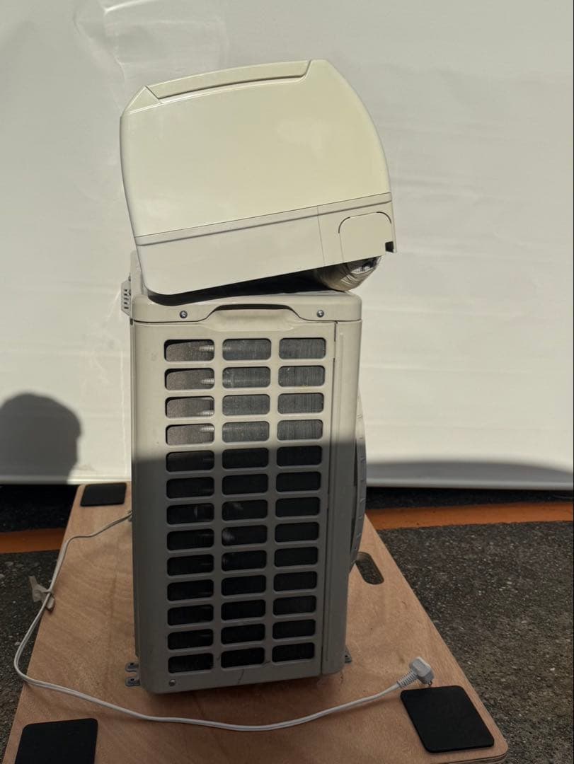 大阪府限定 日立 エアコン RAS-A22E 6畳用 取付込み 2016年製