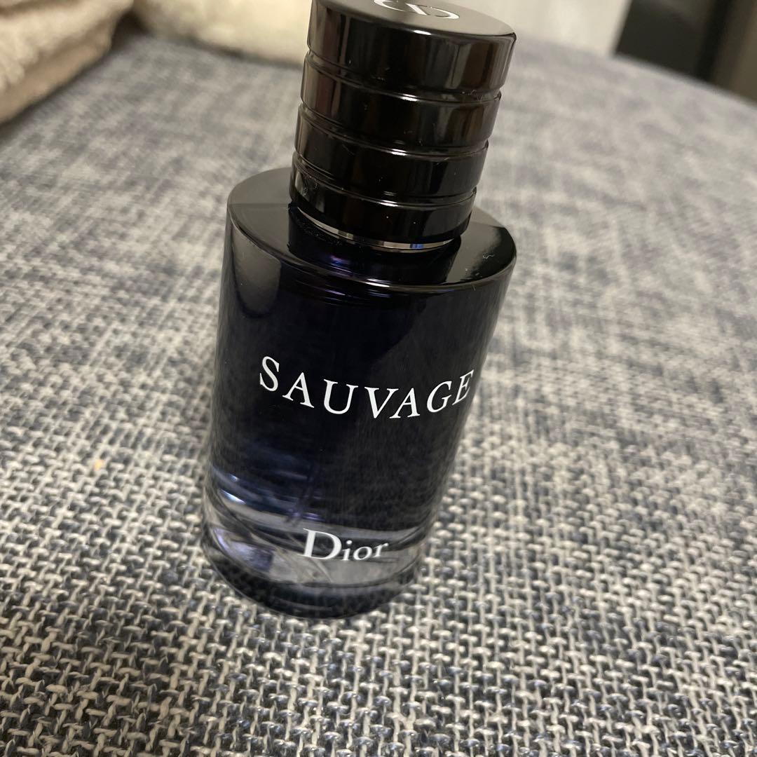 美品　ディオール ソヴァージュ オードトワレ　60ml ソヴァージュ オードゥ トワレ / ディオール(香水, 香水・ヘア