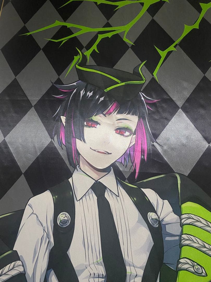 ツイステ リリア 等身大タペストリー - メルカリ