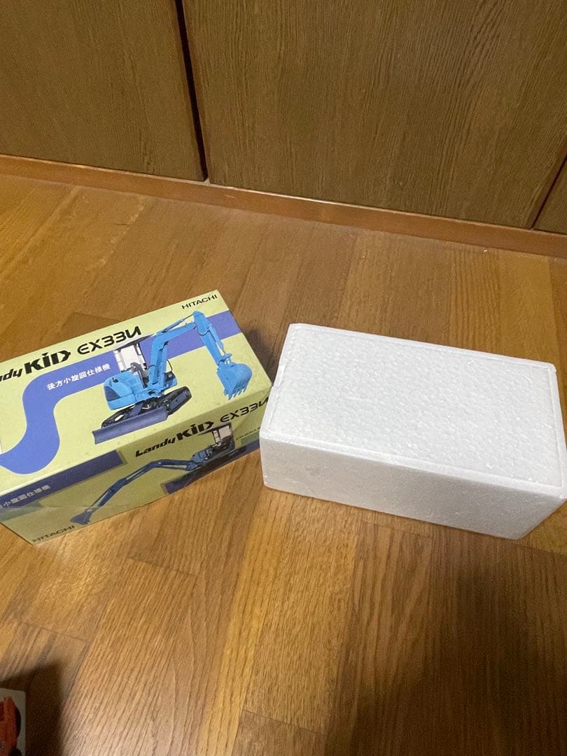 HITACHI Landy KID EX33u 後方小旋回仕様機1/24スケール - メルカリ