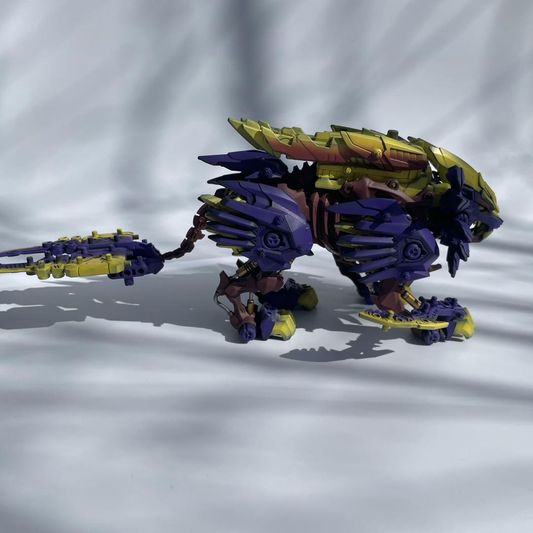 ゾイドワイルド ビーストライガー 禍鎧Ver. 塗装済 完成品 - メルカリ