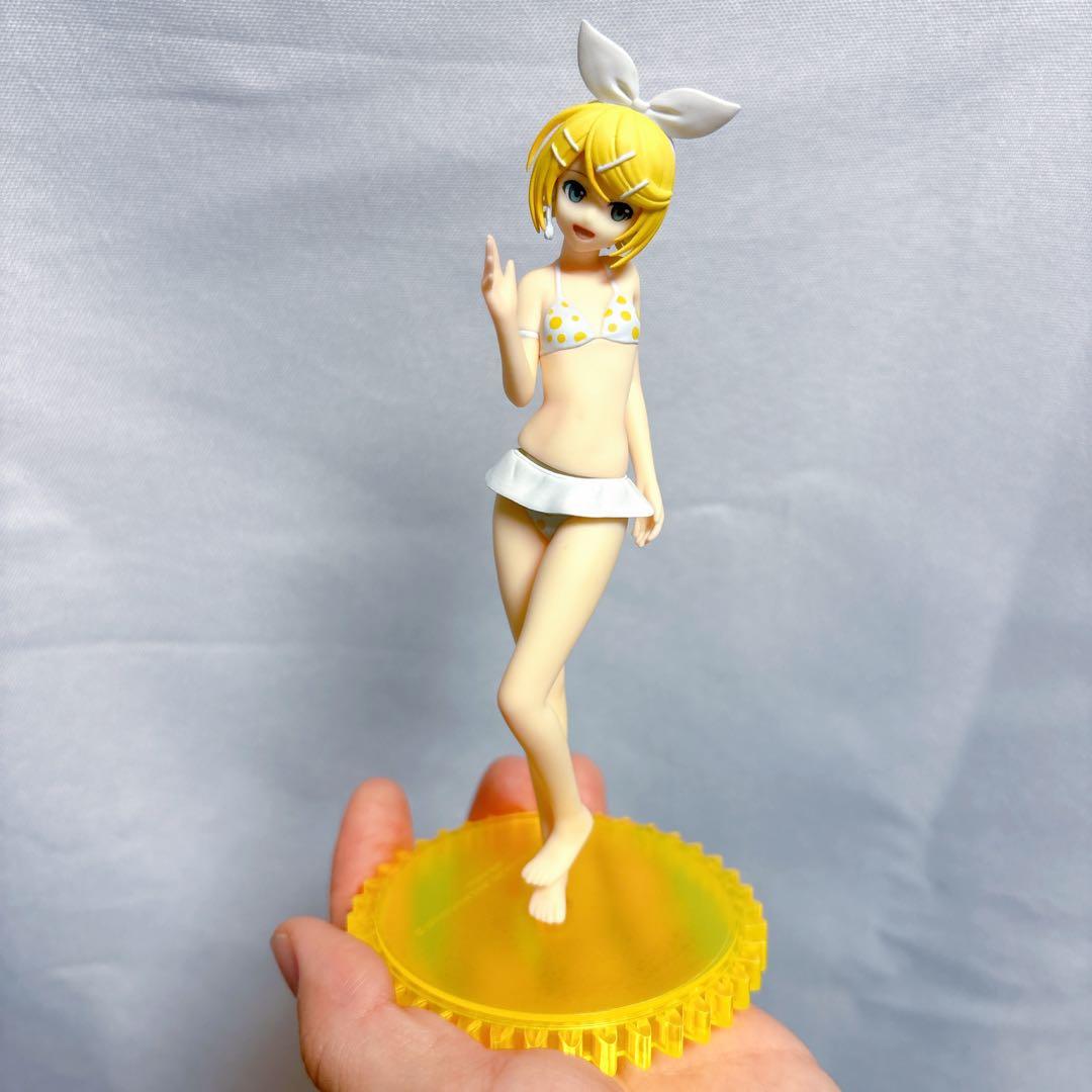希少】鏡音レン フィギュア 水着Ver. - メルカリ