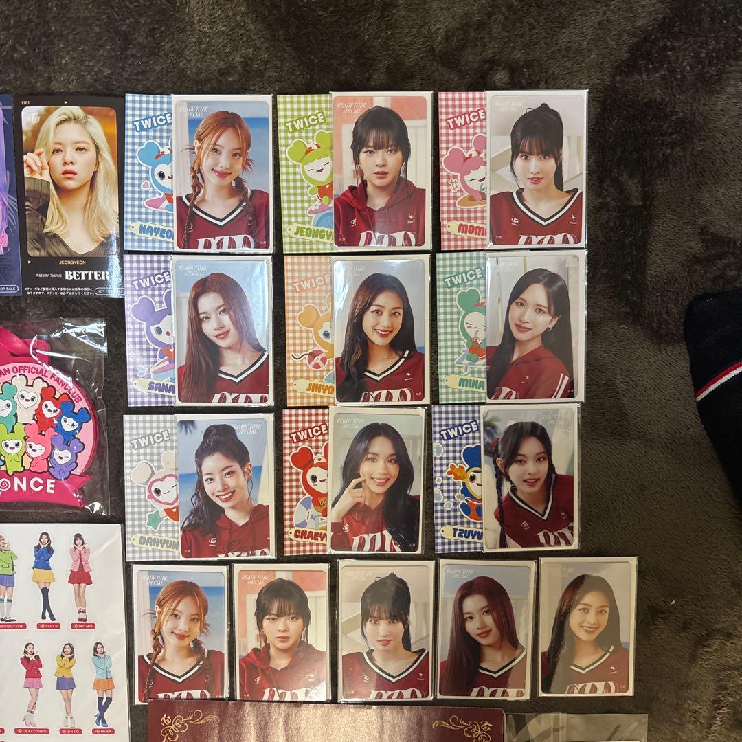 TWICE】グッズまとめ売りセット - メルカリ