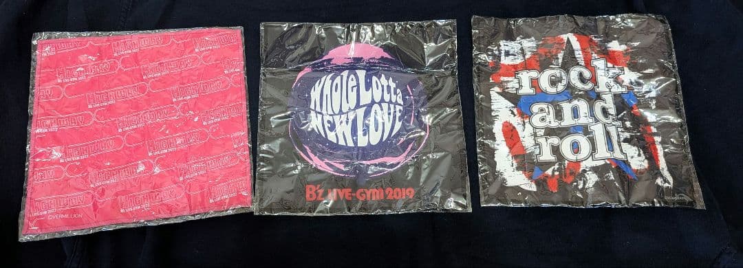 B'z ライブグッズ LIVE−GYM ガチャ17点(開催日限定グッズあり) - メルカリ