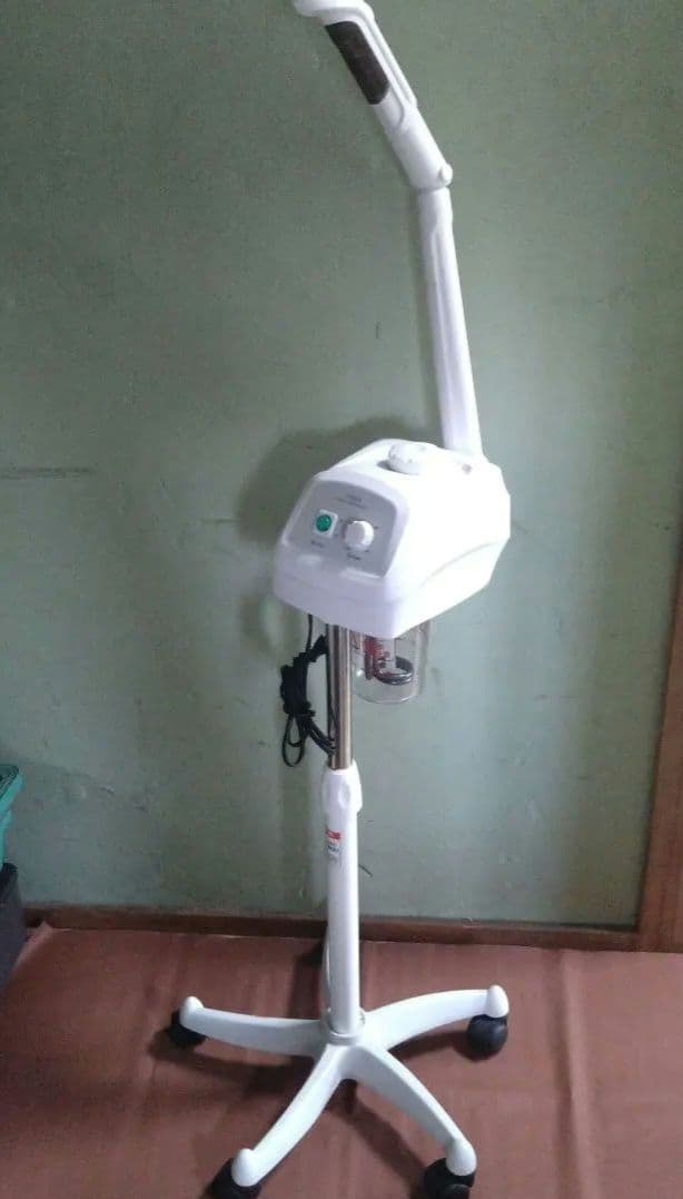 オゾンフェイシャルスチーマー　ST-1 30894.jpg