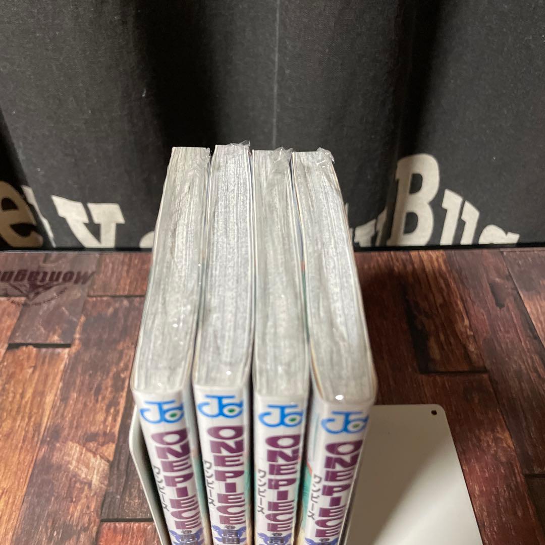 初版 ワンピース 単行本 104巻 シュリンク付 未読 4冊セット - メルカリ