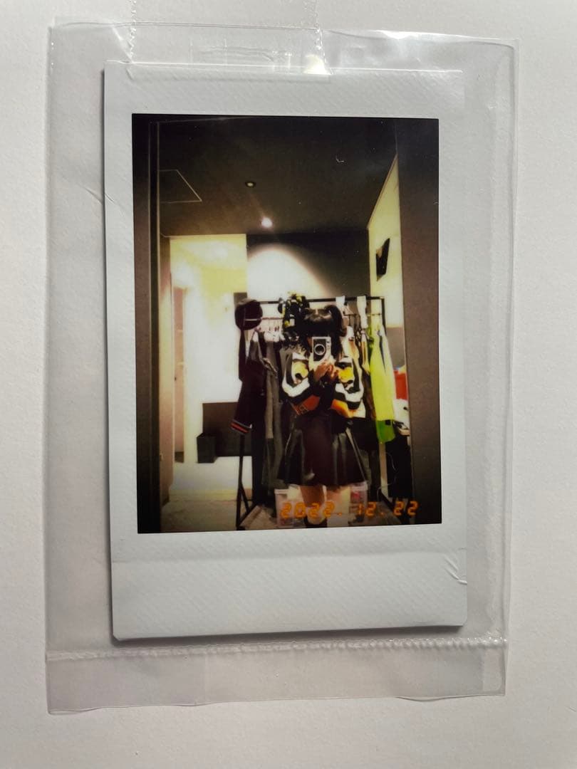 ずとまよチェキ【プレミアム会員 1000名限定】 - メルカリ