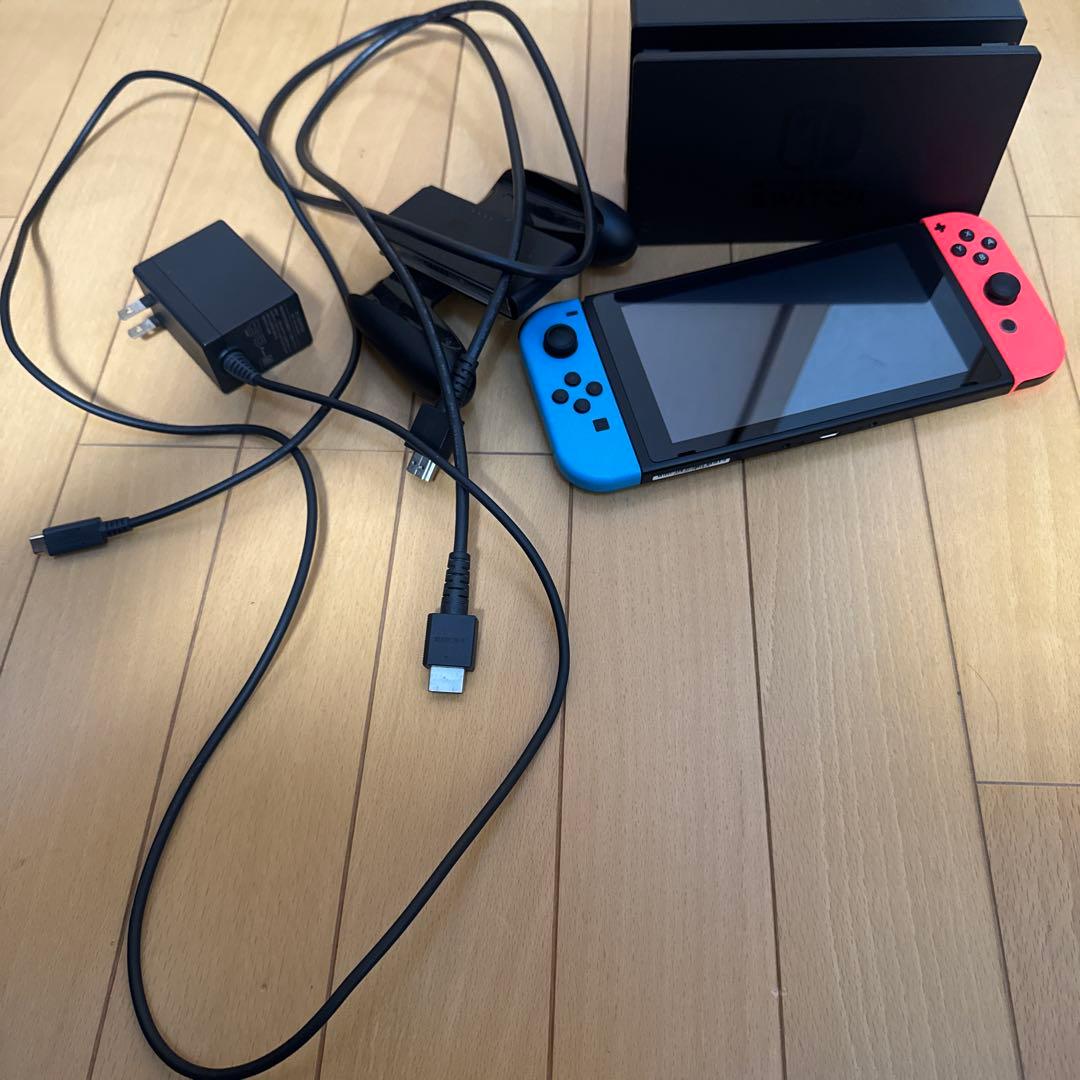 F*n様 Nintendo Switch 本体 青/赤 Joy-Con Amazon.co.jp: Nintendo Switch 本体 (ニンテンドースイッチ) Joy-Con