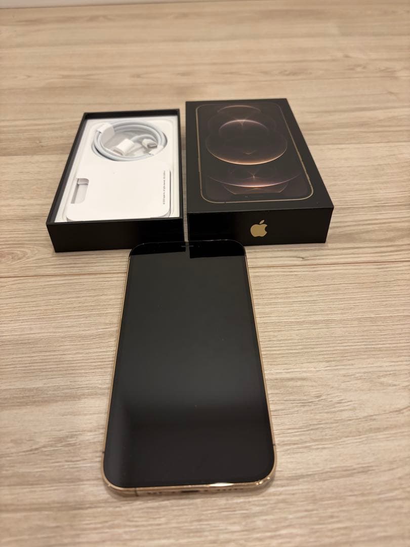 Apple iPhone 12 Pro ゴールド 本体 256GB - メルカリ