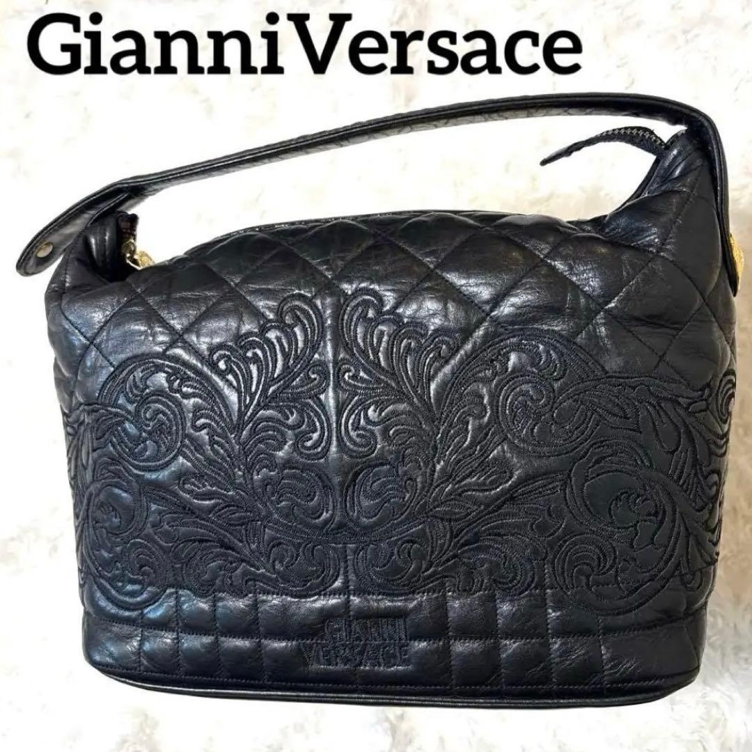 GianniVersace レザー刺繍　ハンドバッグ Gianni Versace Rectangular Top Handle Bag in Black Leather with