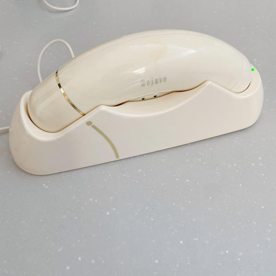 お値下げしました♪リジューヴェ 全身マッサージャー 医療機器世界10