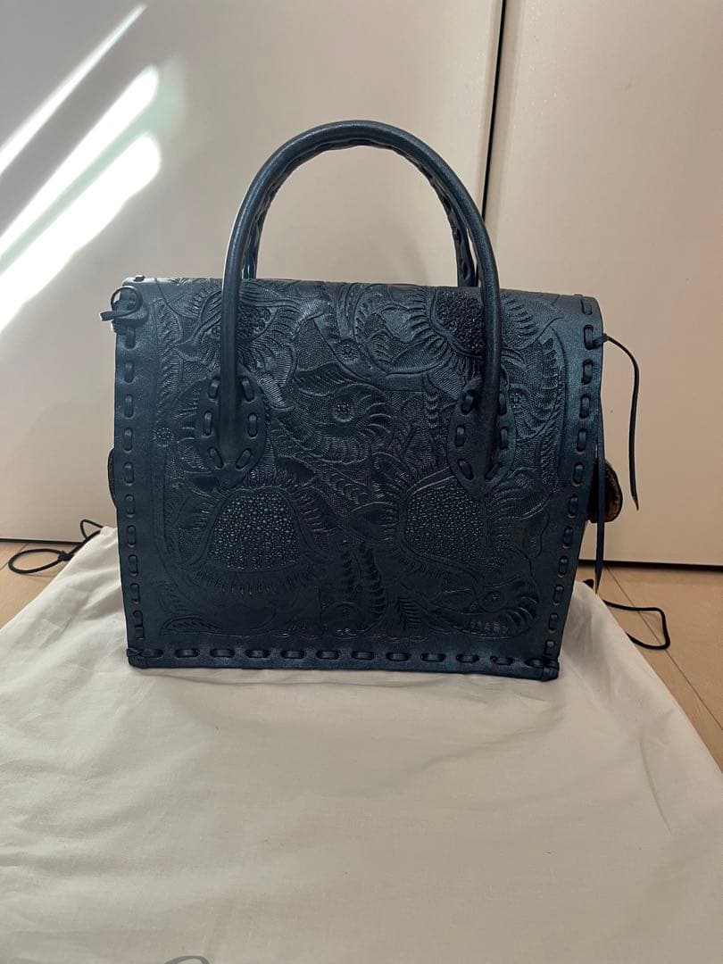 新品未使用タグ付き】グレースコンチネンタル S ネイビー ハンドバッグ