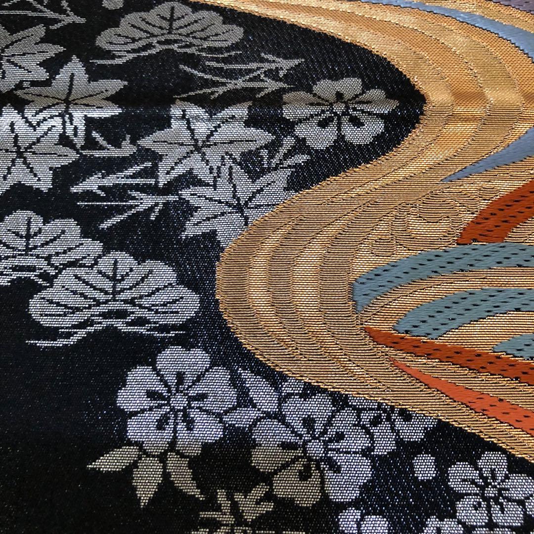 正絹袋帯‼️最高級⭐︎唐織⭐︎黒地立波文豪華絢爛金糸刺繍煌びやか