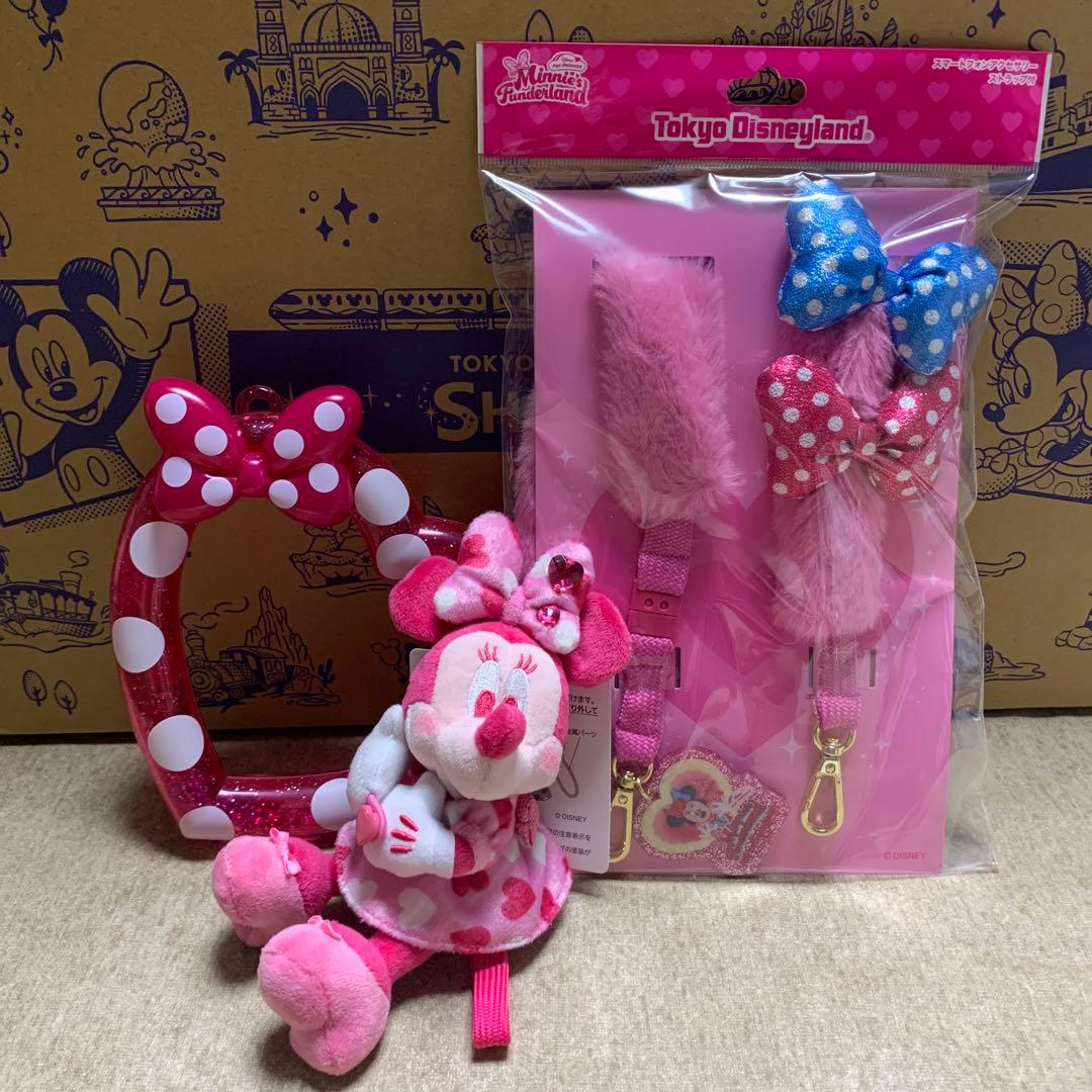 新品タグ付き】パルパルーザ ミニーのファンダーランド ぬいぐるみ