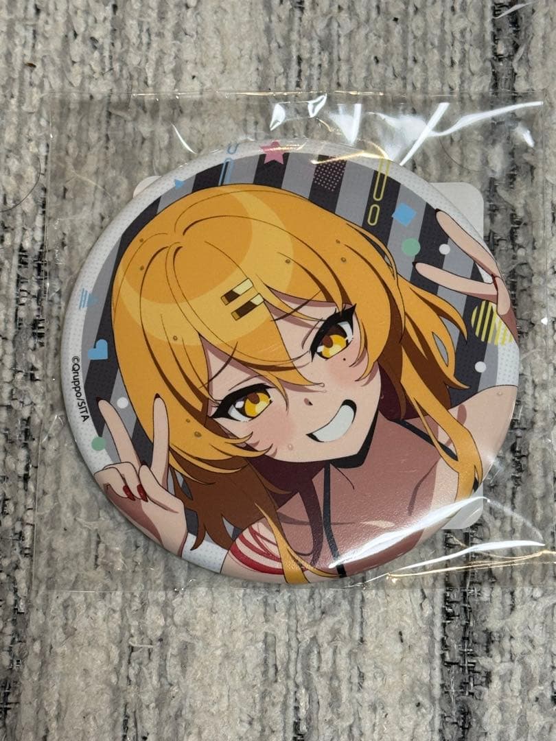 ぬきたし くじ引き堂 S-1-1 選べる！特大布ポスター 片桐奈々瀬 - メルカリ