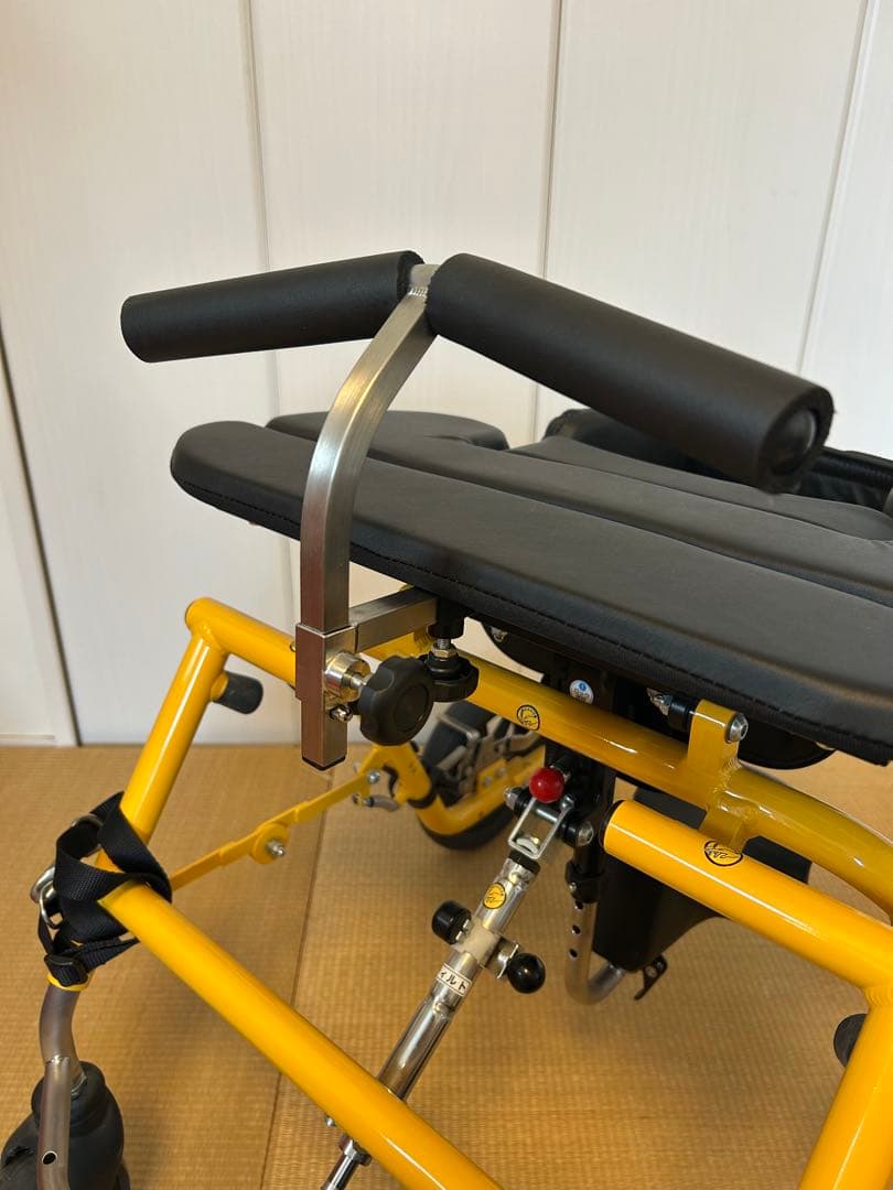 お値下げ‼️美品☆姿勢保持機能付 障害児 歩行器 プロスター Sサイズ