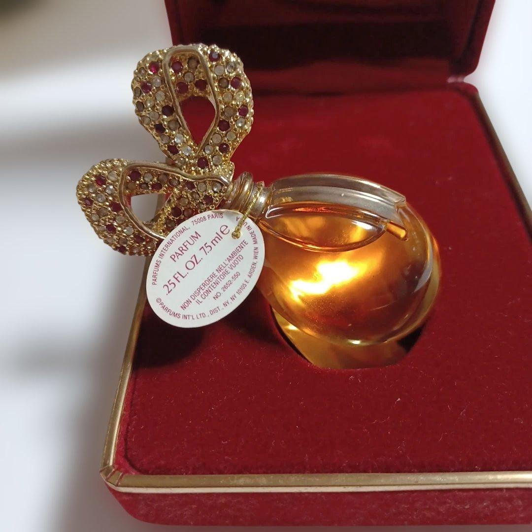 エリザベステイラー　香水　ダイヤモンド&ルビー　7.5ml　PARFAM