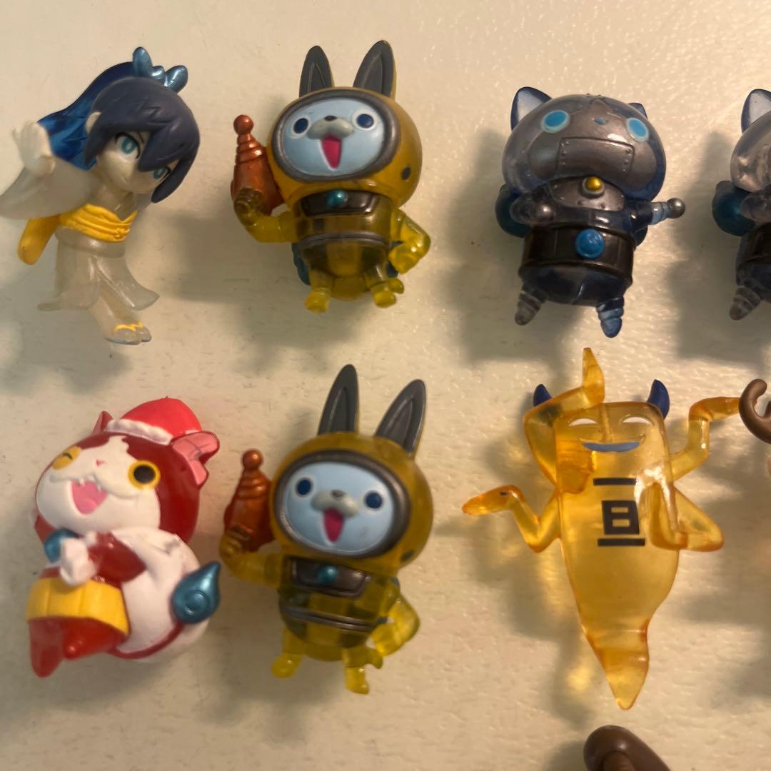 妖怪ウォッチフィギュア まとめ売り - メルカリ