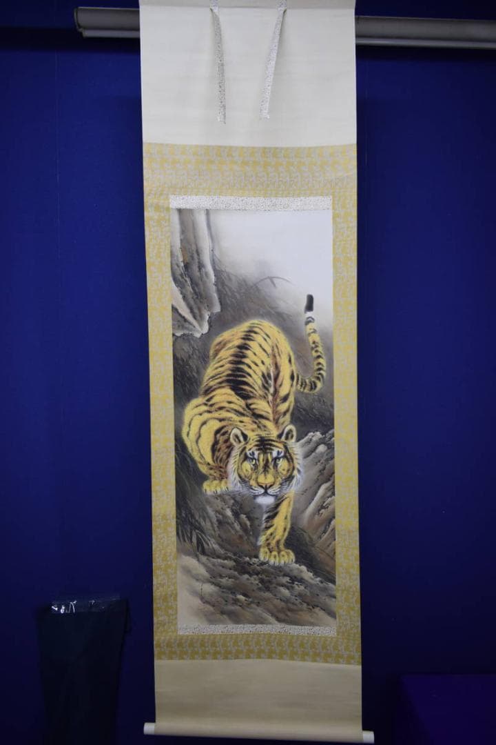 不詳/作者不詳/猛虎図/布袋屋掛軸HI-130