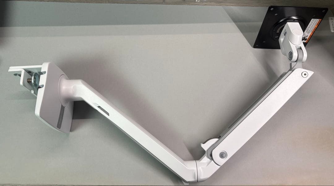 ergotron MXV モニターアーム ホワイト Amazon.co.jp: ERGOTRON エルゴトロン MXV モニターアーム デスク