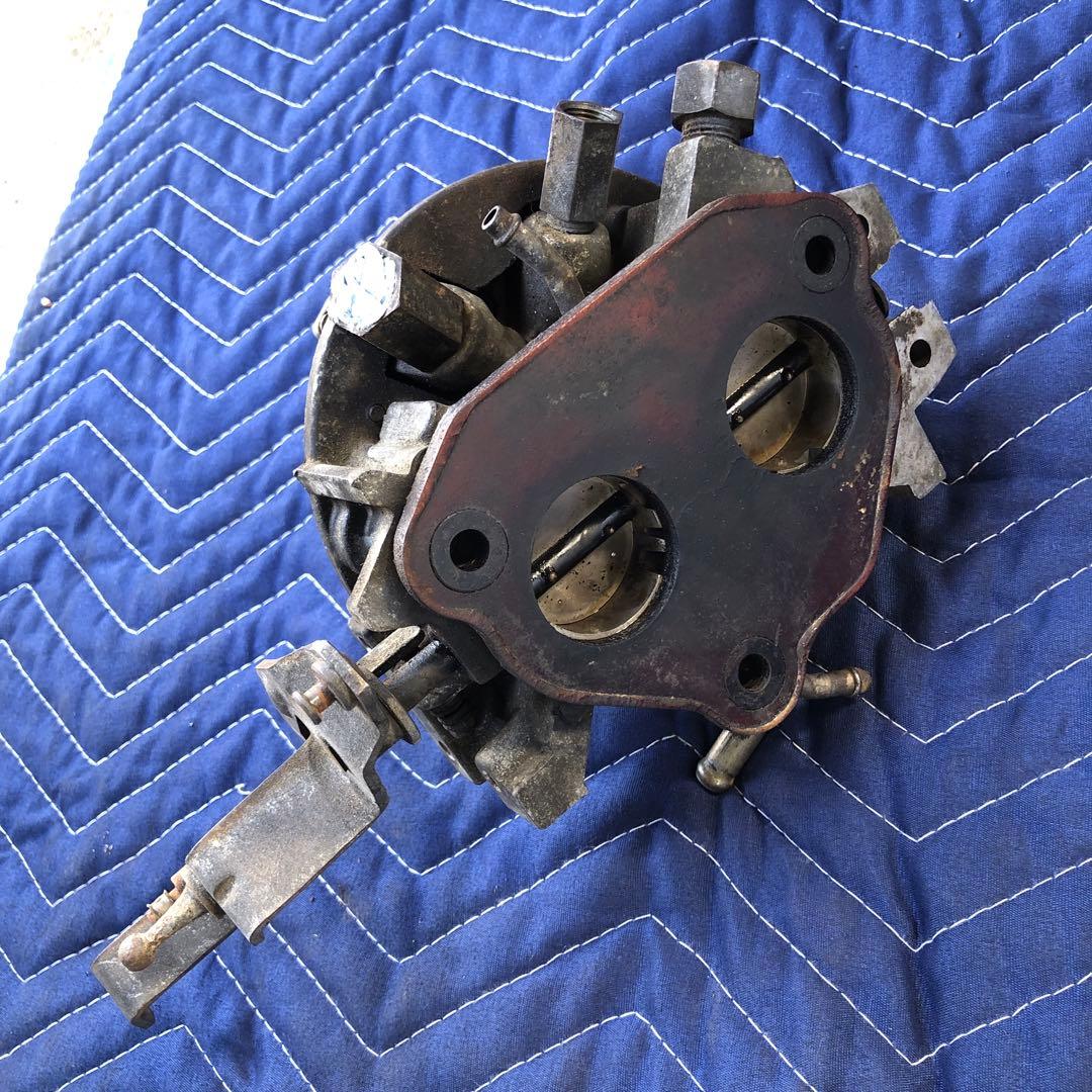 c.f様　キャブ　キャデラック　4.1L