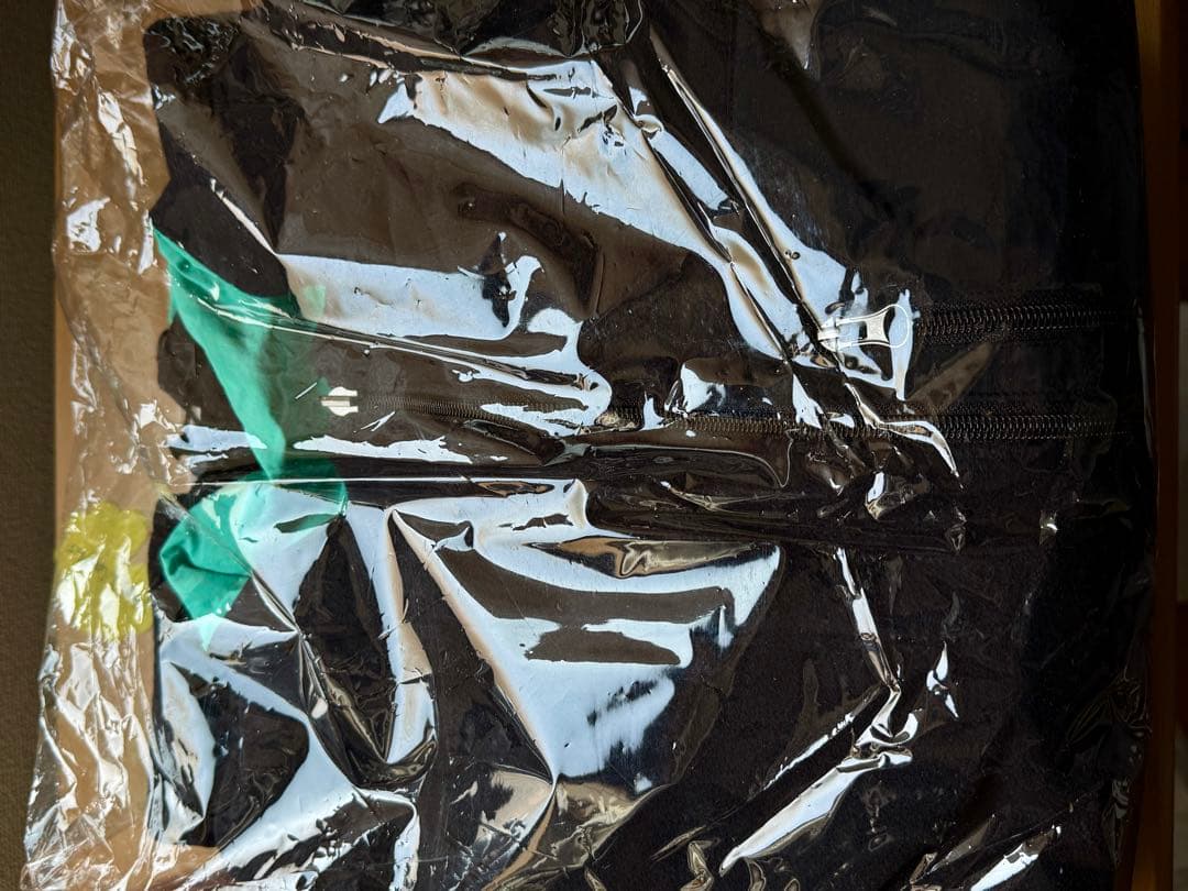 G-DRAGON 'FAM' MEETING Reveraible Jumper - メルカリ