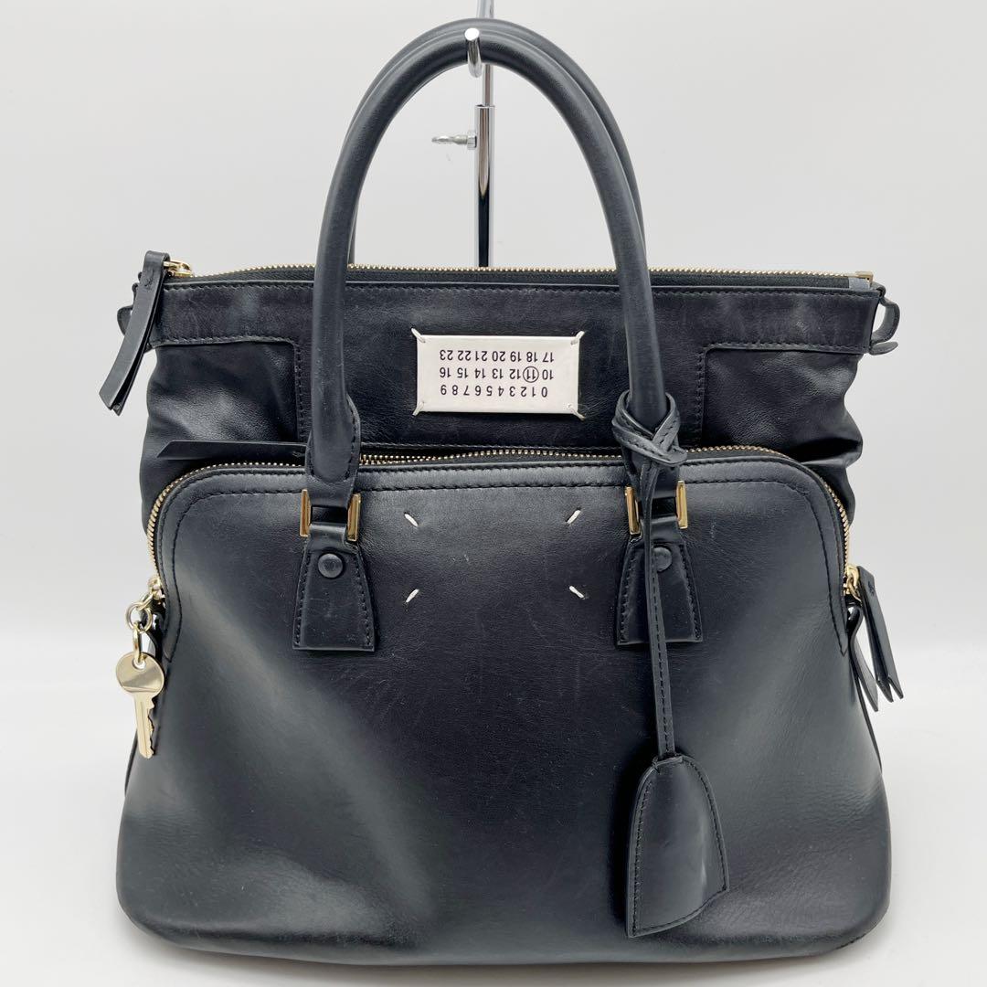 メゾンマルジェラ 5AC ハンドバッグ レザー 鍵 チャーム ミディアム 黒