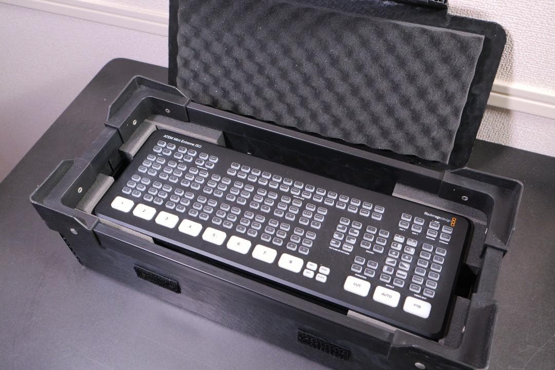 ATEM Mini Extreme ISO ケース付き ビデオスイッチャー Extreme / Extreme ISO 専用ケースとお得なセット 即納いたします