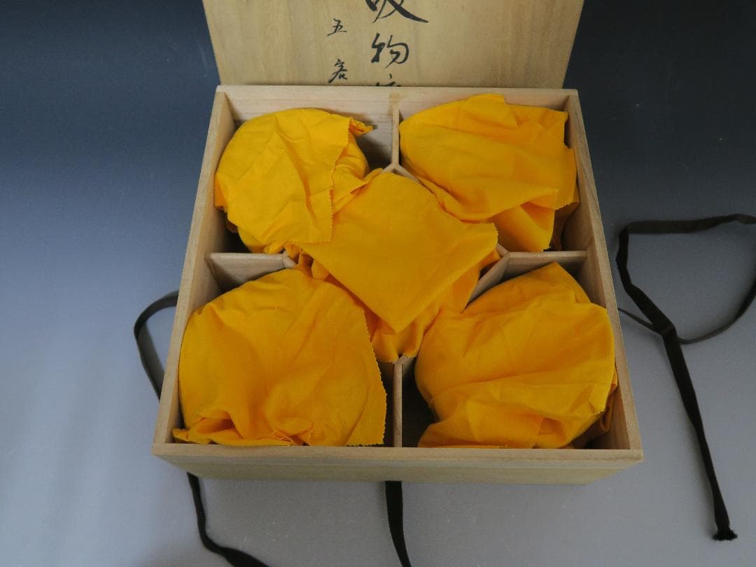 輪島塗】極美品 秋草沈金 吸物椀 坂本漆器店 黒塗 五客揃