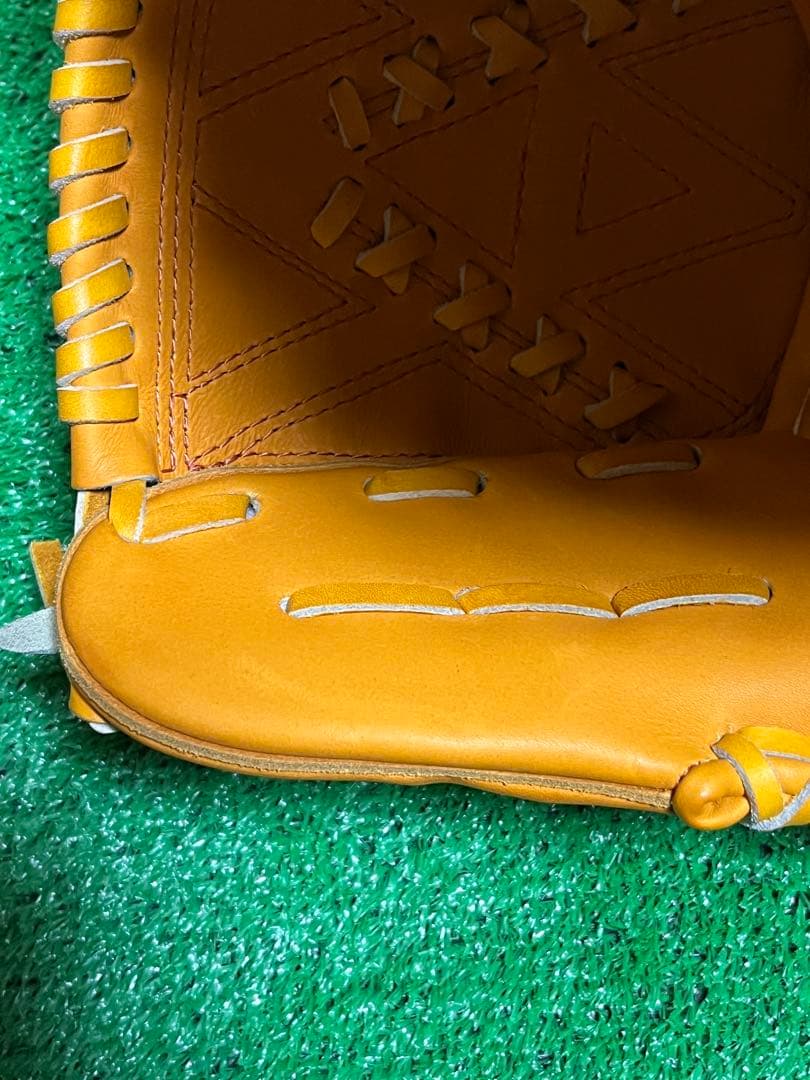 ミズノプロ オーダー 斎藤佑樹さん 復刻版グラブ - メルカリ