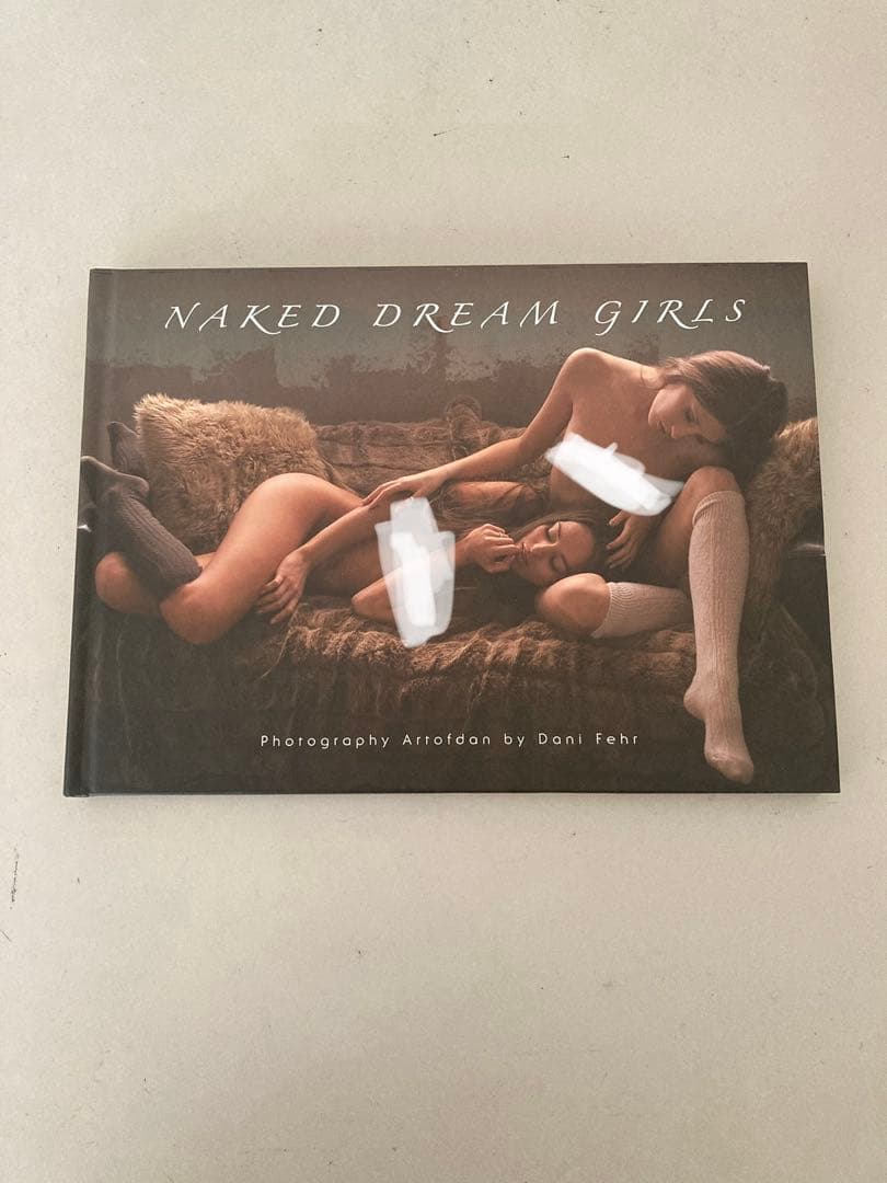 アート・デザイン・音楽 Naked Dream Girls by Dani Fehr