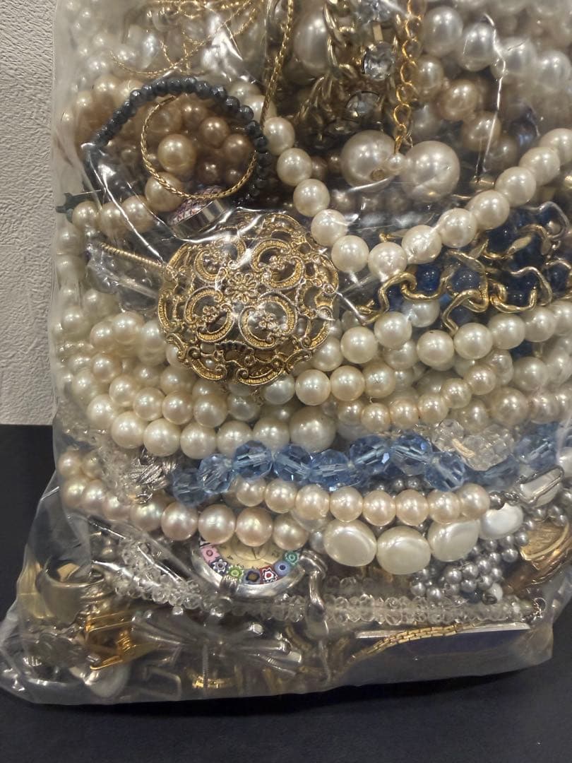 SALE❗️イミテーションアクセサリー 真珠多め❗️まとめ売り 約2.4kg